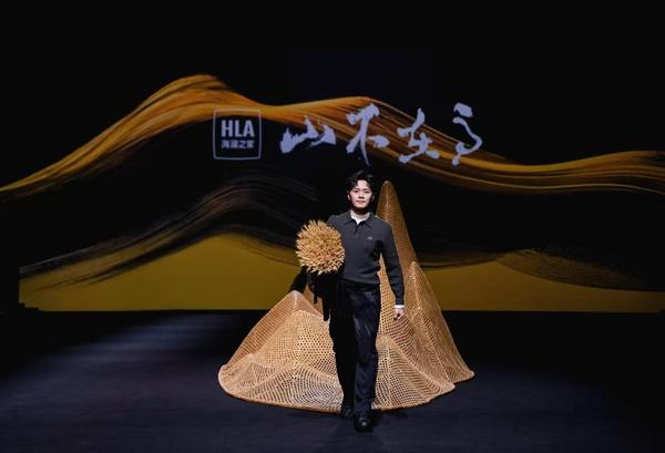 超155亿元成为服装大消费头部品牌冰球突破海澜之家2025三季度营收(图7)